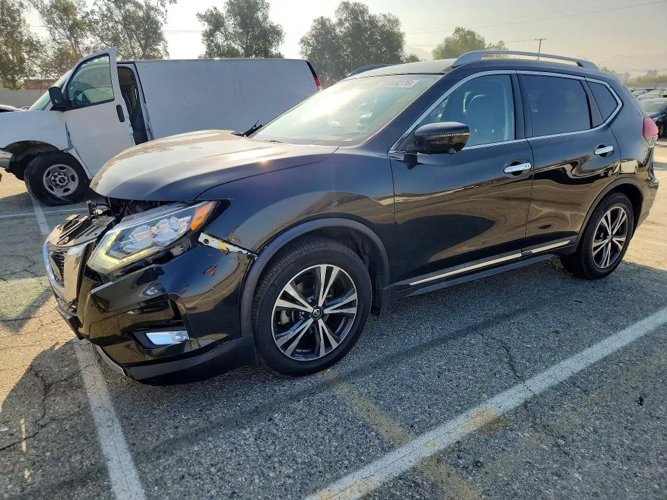 2018 Nissan Rogue VIN 5N1AT2MTXJC804586 фото 1