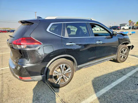 2018 Nissan Rogue VIN 5N1AT2MTXJC804586 фото 3