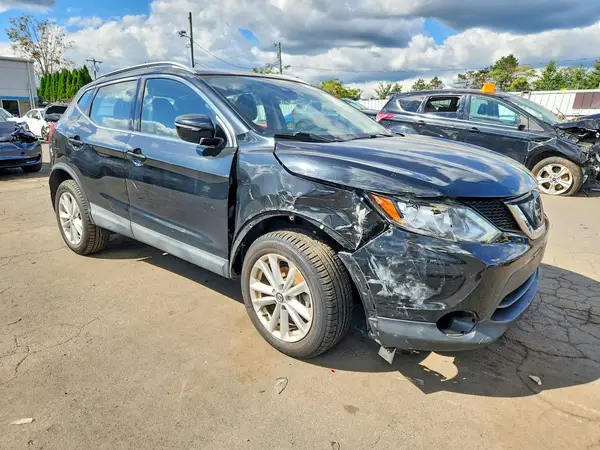 JN1BJ1CR6KW621395 — 2019 Nissan Rogue, фото 4 с аукциона Copart 16.10.2026, Передняя часть