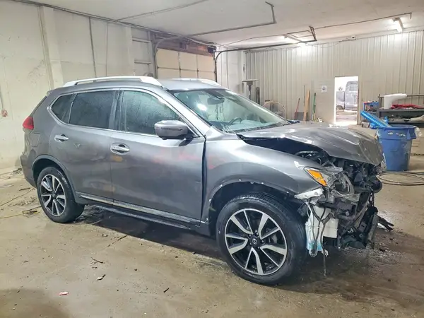 5N1AT2MV0KC706105 — 2019 Nissan Rogue, фото 4 с аукциона Copart, Передняя часть