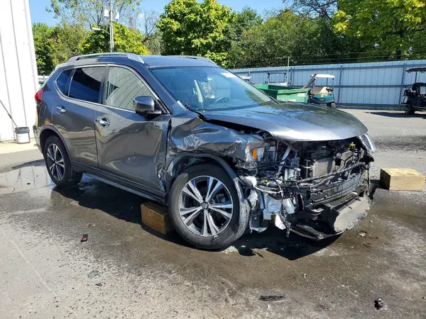 JN8AT2MV1KW384971 — 2019 Nissan Rogue, фото 4 с аукциона Copart 13.10.2026, Передняя часть