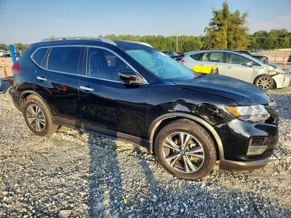 JN8AT2MT4KW259252 — 2019 Nissan Rogue, фото 4 с аукциона Copart 30.09.2026, Передняя часть
