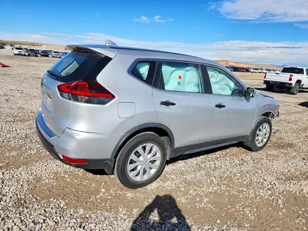 JN8AT2MT0KW504614 — 2019 Nissan Rogue, фото 3 с аукциона Copart, Передняя часть