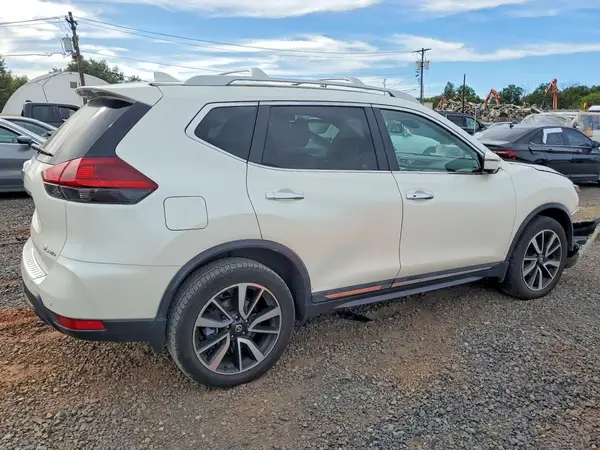 5N1AT2MV2KC832143 — 2019 Nissan Rogue, фото 3 с аукциона Copart, Передняя часть