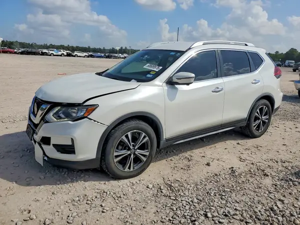 JN8AT2MTXLW015204 — 2020 Nissan Rogue, Передняя часть (Front End), фото до ремонта
