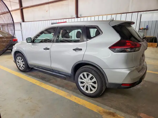 KNMAT2MT3LP530308 — 2020 Nissan Rogue, фото 2 с аукциона Copart 14.10.2026, Передняя часть