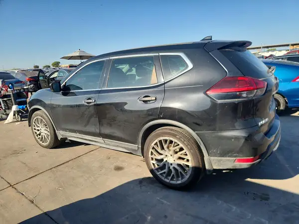 5N1AT2MT9LC818921 — 2020 Nissan Rogue, фото 2 с аукциона Copart 01.10.2026, Передняя часть