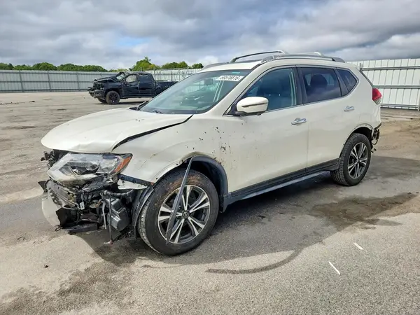 JN8AT2MV5LW106396 — 2020 Nissan Rogue, Передняя часть (Front End), фото до ремонта