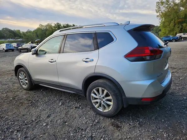 JN8AT2MV4LW140412 — 2020 Nissan Rogue, фото 2 с аукциона Copart 06.10.2026, Передняя часть