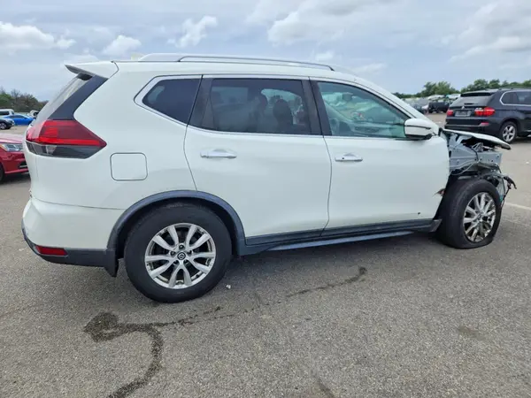 KNMAT2MV0LP519297 — 2020 Nissan Rogue, фото 3 с аукциона Copart 28.09.2026, Передняя часть
