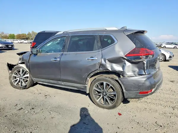 5N1AT2MV5LC727808 — 2020 Nissan Rogue, фото 2 с аукциона Copart, Передняя часть