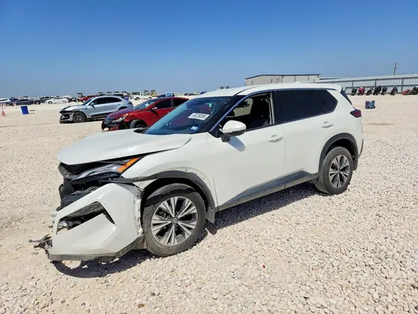 5N1AT3BBXMC807427 — 2021 Nissan Rogue, Передняя часть (Front End), фото до ремонта