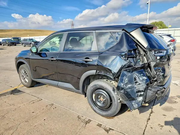 JN8AT3AB4MW208158 — 2021 Nissan Rogue, фото 2 с аукциона Copart, Задняя часть