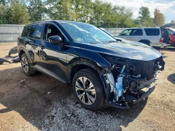 JN8BT3BB7PW195932 — 2023 Nissan Rogue, фото 4 с аукциона Copart, Передняя часть