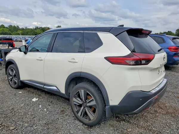 JN8BT3CB4PW353108 — 2023 Nissan Rogue, фото 2 с аукциона Copart, Передняя часть