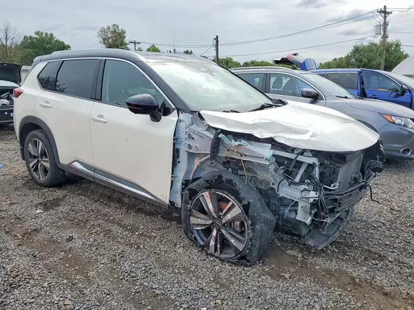 JN8BT3CB4PW353108 — 2023 Nissan Rogue, фото 4 с аукциона Copart, Передняя часть