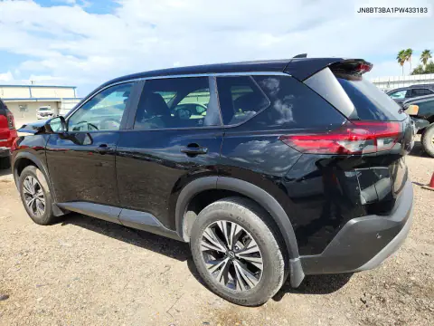JN8BT3BA1PW433183 — 2023 Nissan Rogue, фото 2 с аукциона Copart, Передняя часть