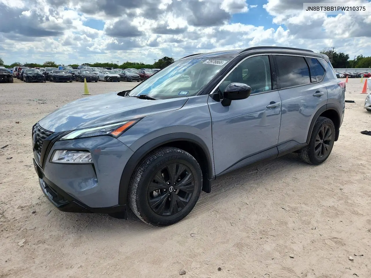 JN8BT3BB1PW210375 Nissan Rogue 2023 — повреждение Боковая часть, фото до ремонта