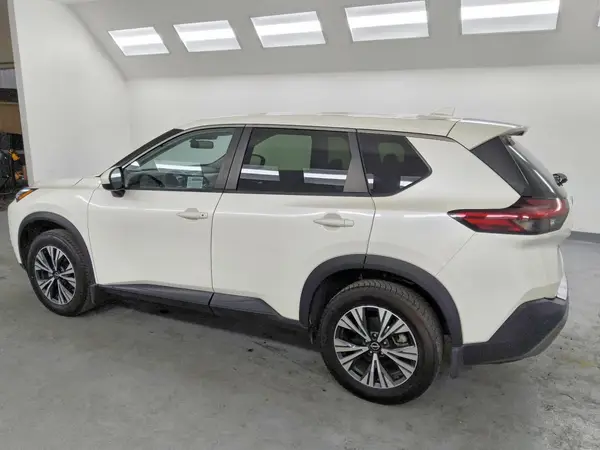 JN8BT3BA1PW422636 — 2023 Nissan Rogue, фото 2 с аукциона Copart 29.09.2026, Естественный износ