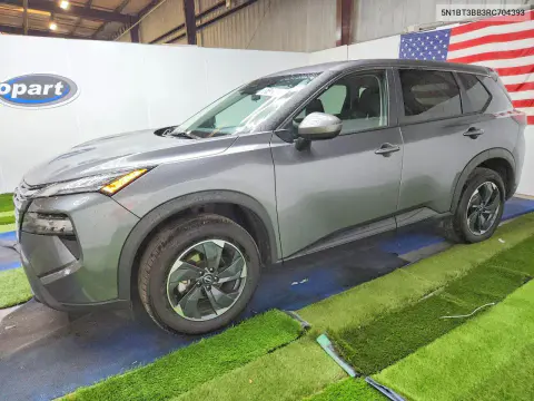 5N1BT3BB3RC704393 — 2024 Nissan Rogue, Передняя часть, фото до ремонта