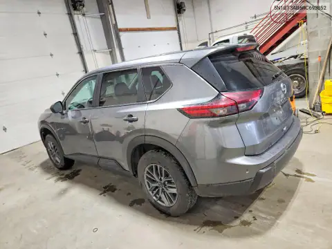 5N1BT3AB5RC693852 — 2024 Nissan Rogue, фото 2 с аукциона Copart 20.10.2026, Естественный износ