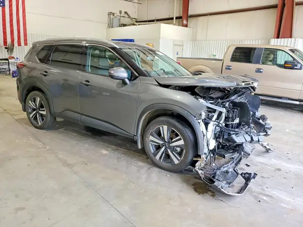 5N1BT3CA5RC717300 — 2024 Nissan Rogue, фото 4 с аукциона Copart, Передняя часть