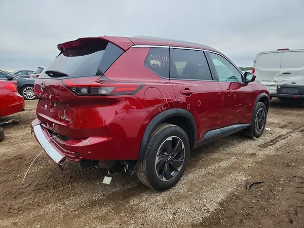 JN8BT3BB1RW175758 — 2024 Nissan Rogue, фото 3 с аукциона Copart, Задняя часть