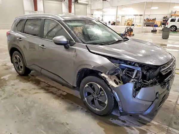 JN8BT3BBXRW284042 — 2024 Nissan Rogue, фото 4 с аукциона Copart 12.10.2026, Передняя часть