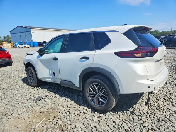 5N1BT3AB7RC689740 — 2024 Nissan Rogue, фото 2 с аукциона Copart, Передняя часть
