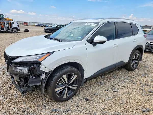 5N1BT3CA3RC746004 — 2024 Nissan Rogue, Передняя часть (Front End), фото до ремонта