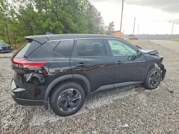 5N1BT3BA4SC670073 — 2025 Nissan Rogue, фото 3 с аукциона Copart, Передняя часть