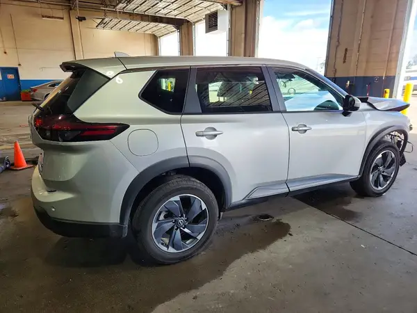 5N1BT3BB5SC778212 — 2025 Nissan Rogue, фото 3 с аукциона Copart 13.10.2026, Передняя часть