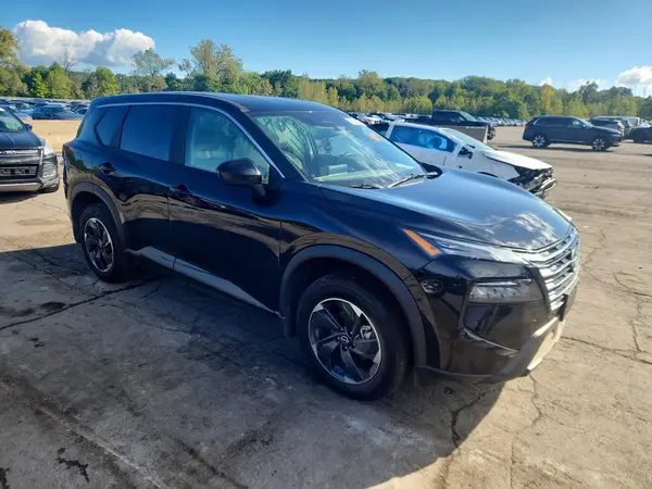 5N1BT3BB1SC867047 — 2025 Nissan Rogue, фото 4 с аукциона Copart 12.10.2026, Подтопление