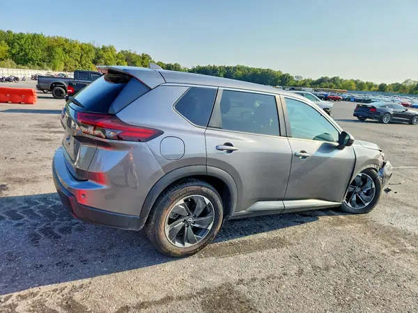 JN8BT3BA3SW343929 — 2025 Nissan Rogue, фото 3 с аукциона Copart 13.10.2026, Передняя часть