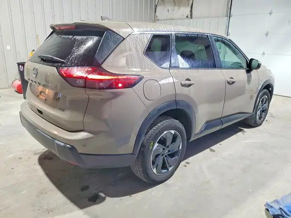 5N1BT3BB4SC782624 — 2025 Nissan Rogue, фото 3 с аукциона Copart 28.09.2026, Мелкие вмятины и царапины