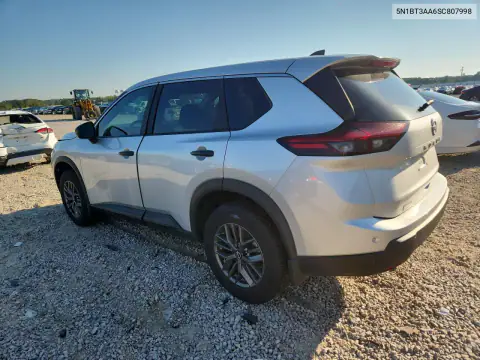 5N1BT3AA6SC807998 — 2025 Nissan Rogue, фото 2 с аукциона Copart 20.10.2026, Естественный износ