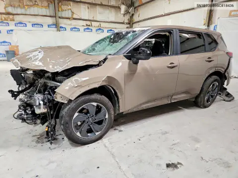 5N1BT3BB9SC818436 — 2025 Nissan Rogue, Передняя часть, фото до ремонта