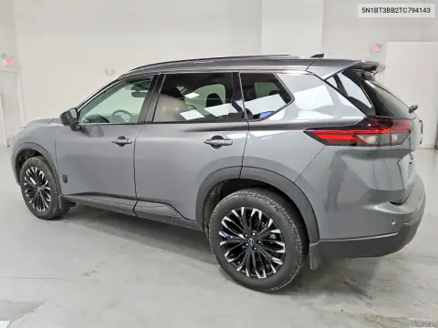 5N1BT3BB2TC794143 — 2026 Nissan Rogue, фото 2 с аукциона Copart 15.10.2026, Естественный износ