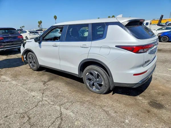 2026 NISSAN ROGUE VIN JA4T0LA97TZ028335 фото 2