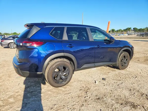 5N1BT3BA0TC809973 — 2026 Nissan Rogue, фото 3 с аукциона Copart, Передняя часть