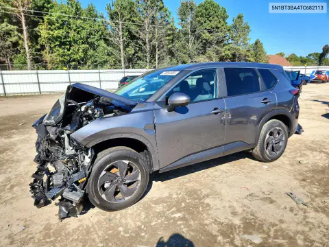5N1BT3BA4TC682113 — 2026 Nissan Rogue, Передняя часть, фото до ремонта