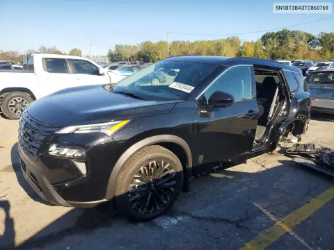 5N1BT3BA3TC860769 — 2026 Nissan Rogue, Задняя часть, фото до ремонта
