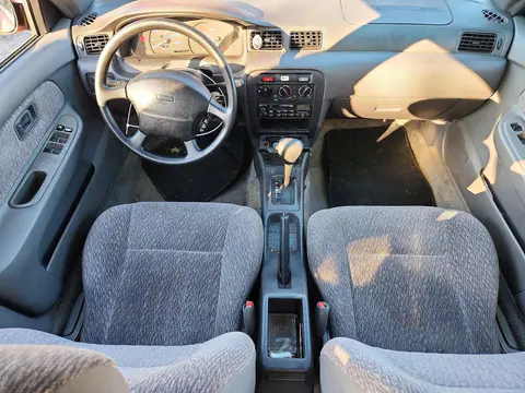 1998 Nissan Sentra Base VIN 1N4AB41D5WC749736 фото 8