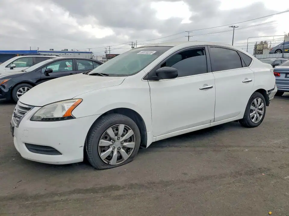 3N1AB7AP5FY285427 Nissan Sentra 2015 — повреждение Задняя часть, фото до ремонта