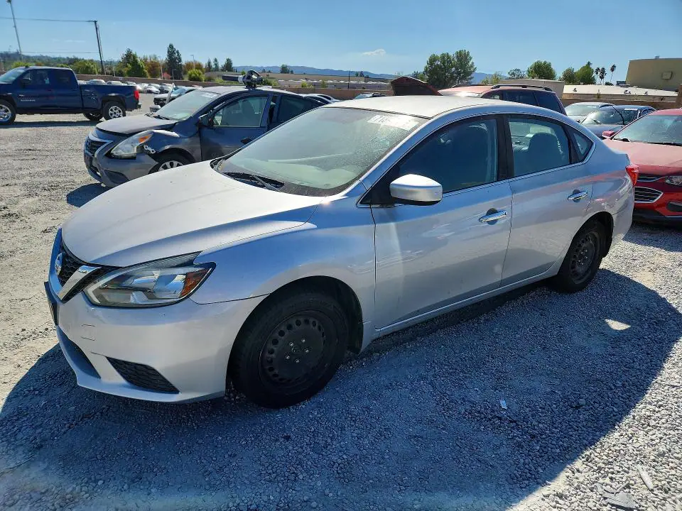 3N1AB7AP4GY335901 Nissan Sentra 2016 — повреждение Механические повреждения, фото до ремонта