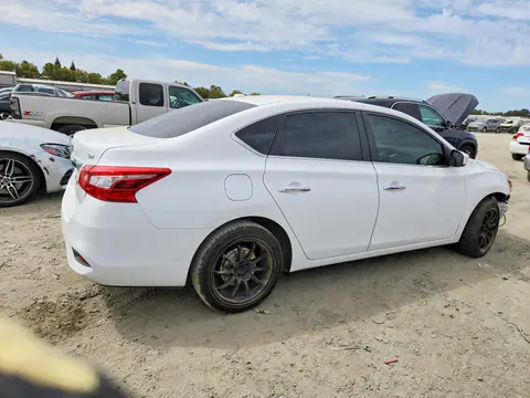 2017 Nissan Sentra VIN 3N1AB7AP3HY334725 фото 3