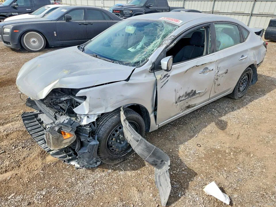 2018 Nissan Sentra VIN 3N1AB7AP1JY294862 фото 1