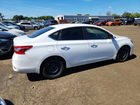 2018 NISSAN SENTRA VIN 3N1AB7AP7JY305900 фото 3