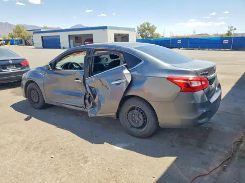 2018 Nissan Sentra VIN 3N1AB7AP7JY336273 фото 2