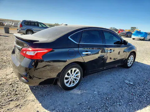 2018 NISSAN SENTRA VIN 3N1AB7AP3JY268621 фото 3
